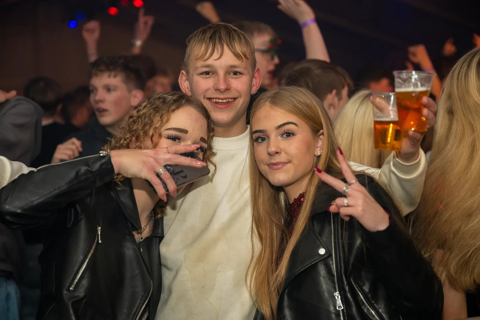 Samen feestvieren bij de Vrije Piraten